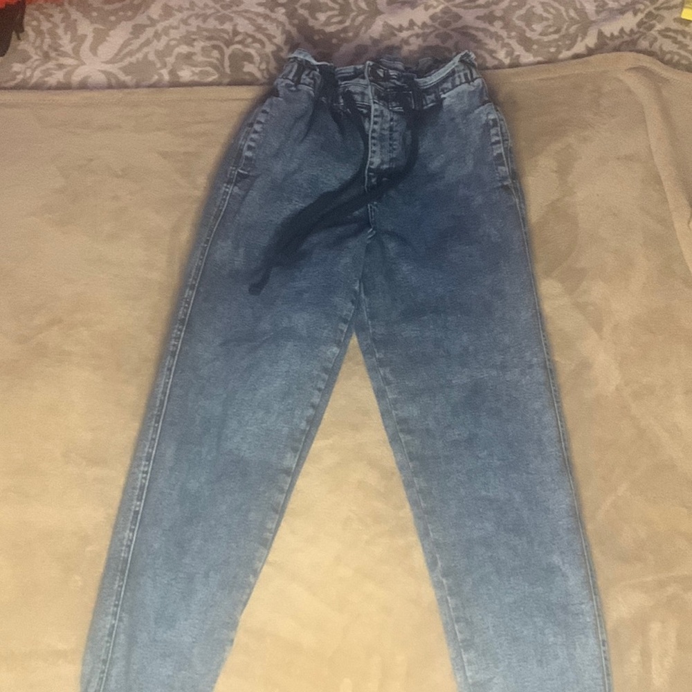 baggy high waisted jeans